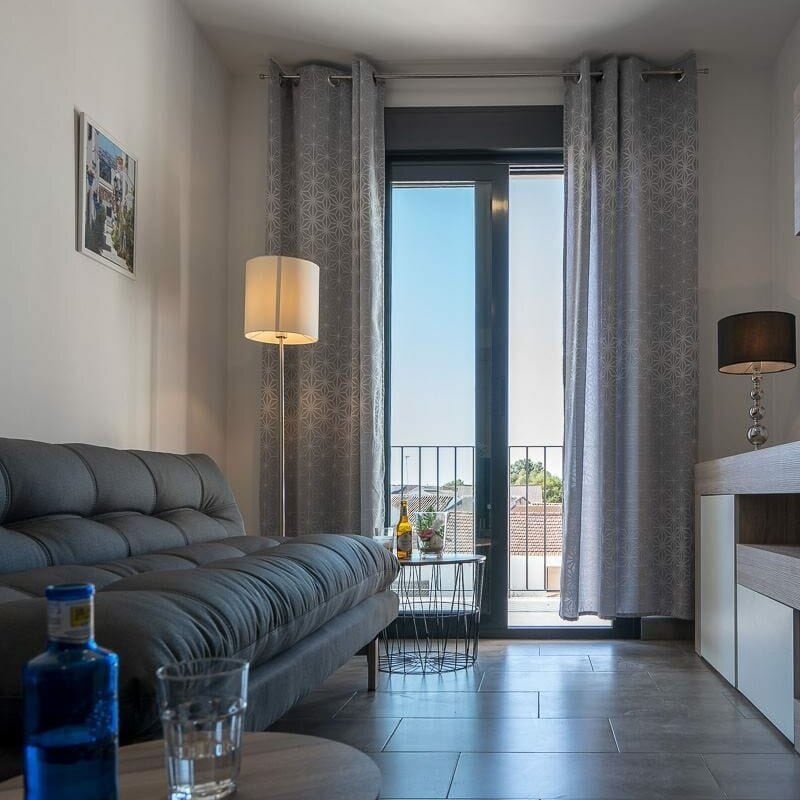 Apartment 9