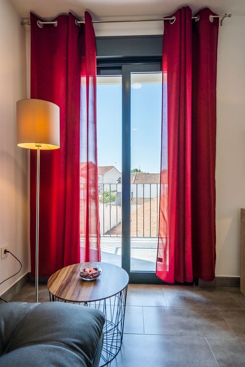 Apartment 5